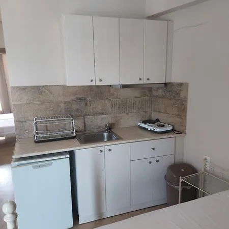 Giorgio Lägenhet Nikiana